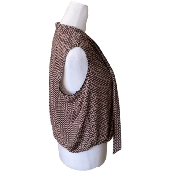 Max Studio Tie Neck Sleeveless Blouse - Picture 7 of 11